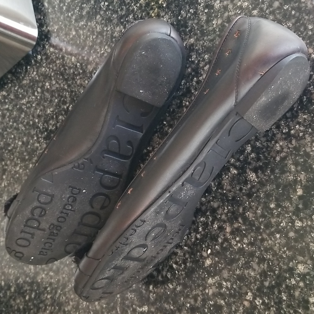 Pedro Garcia "Ildara" Black Avalon Crystal Leather Skull Flats - Picture 7 of 8